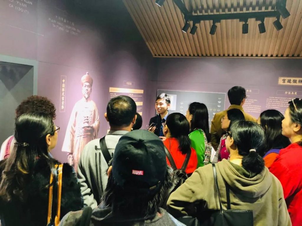 巖星建設(shè)|如何提高展廳展陳設(shè)計的質(zhì)量插圖